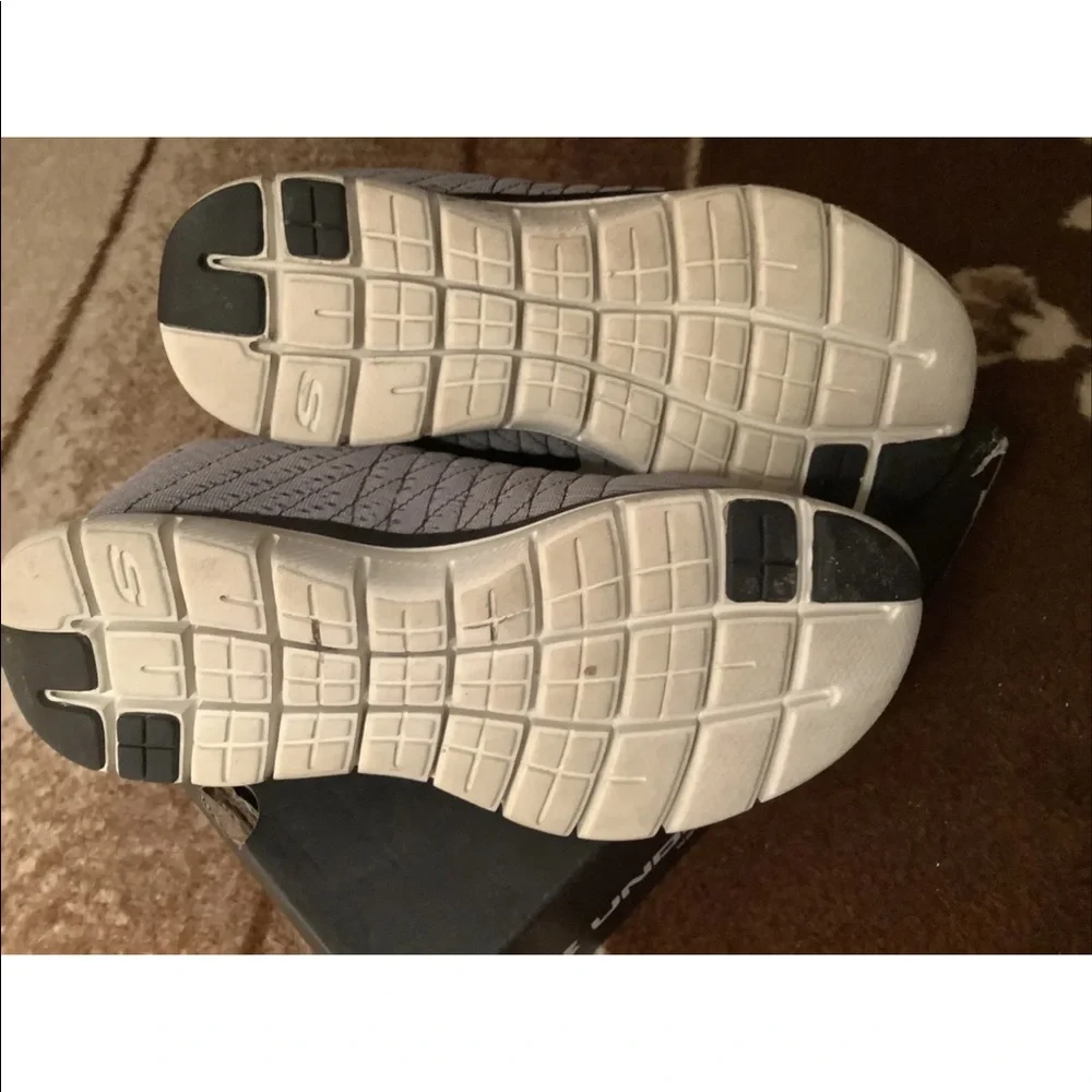 Skechers dual lite memory foam sneakers size 7 - Picture 6 of 6